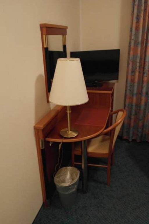 Hotel Jahnhaus Langenfeld  Pokoj fotografie